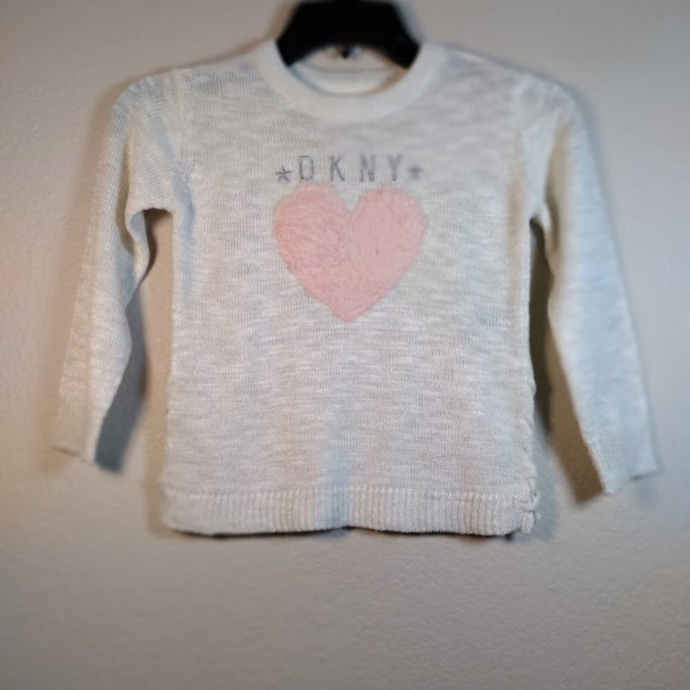 DKNY Girls Pink Heart Signature Sweater Size: 4 - Picture 15 of 15